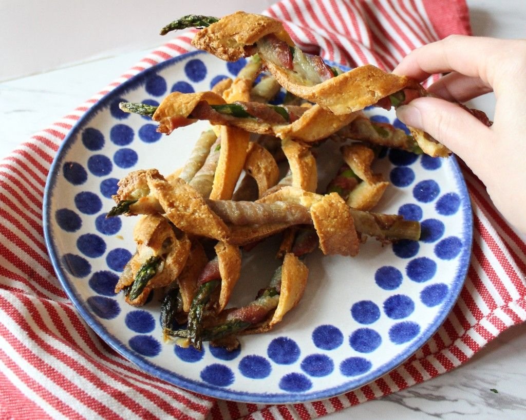 Keto Asparagus Twisties