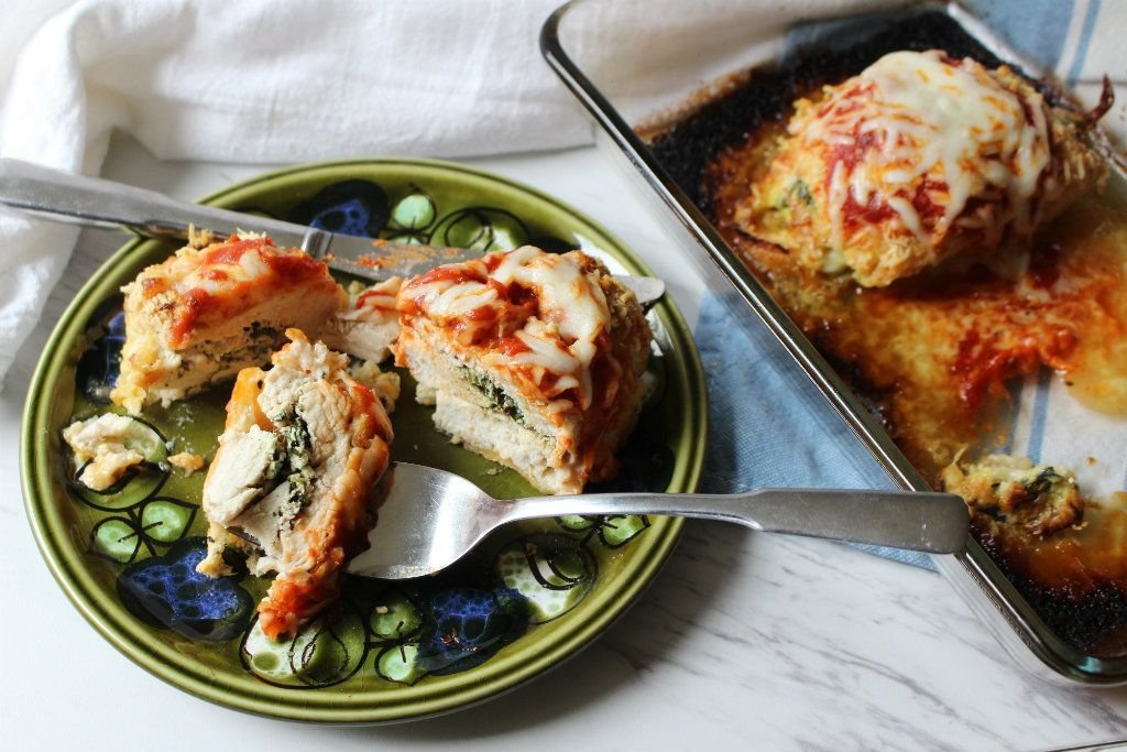 Keto Baked Cheesy Spinach Chicken Rolls