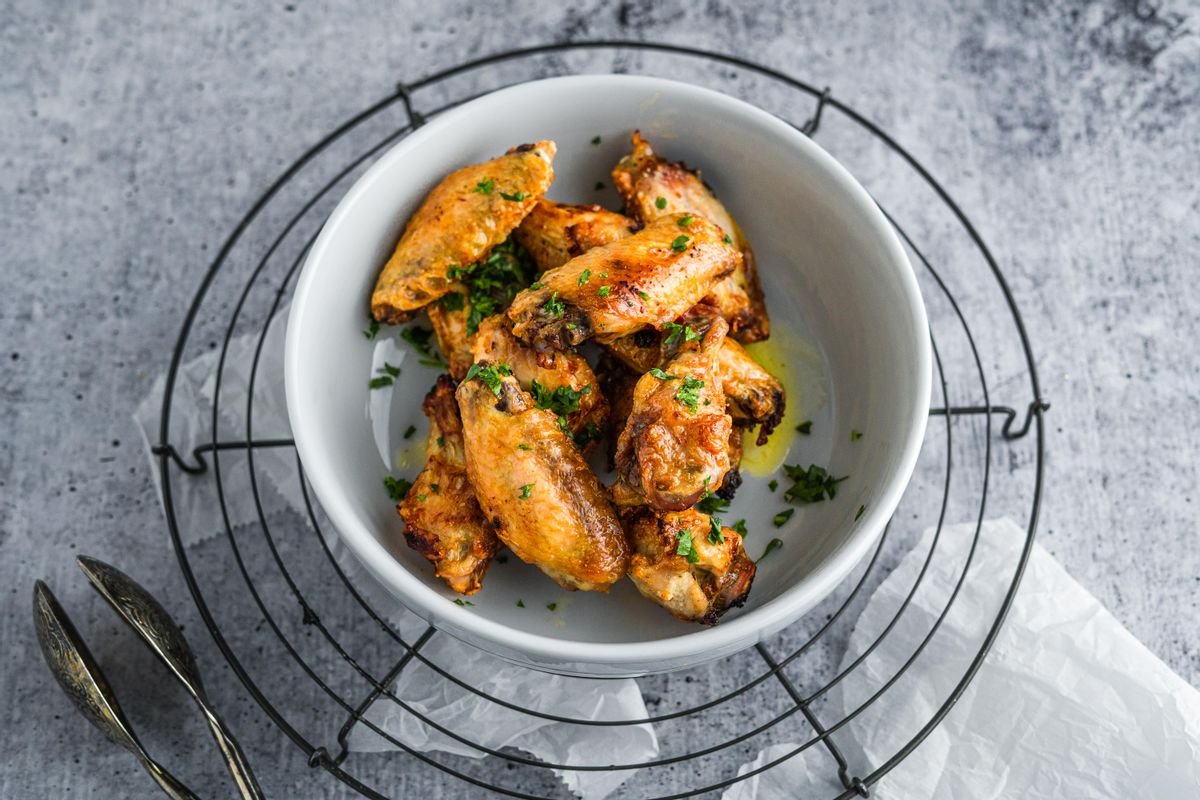 Keto Garlic Butter Chicken Wings