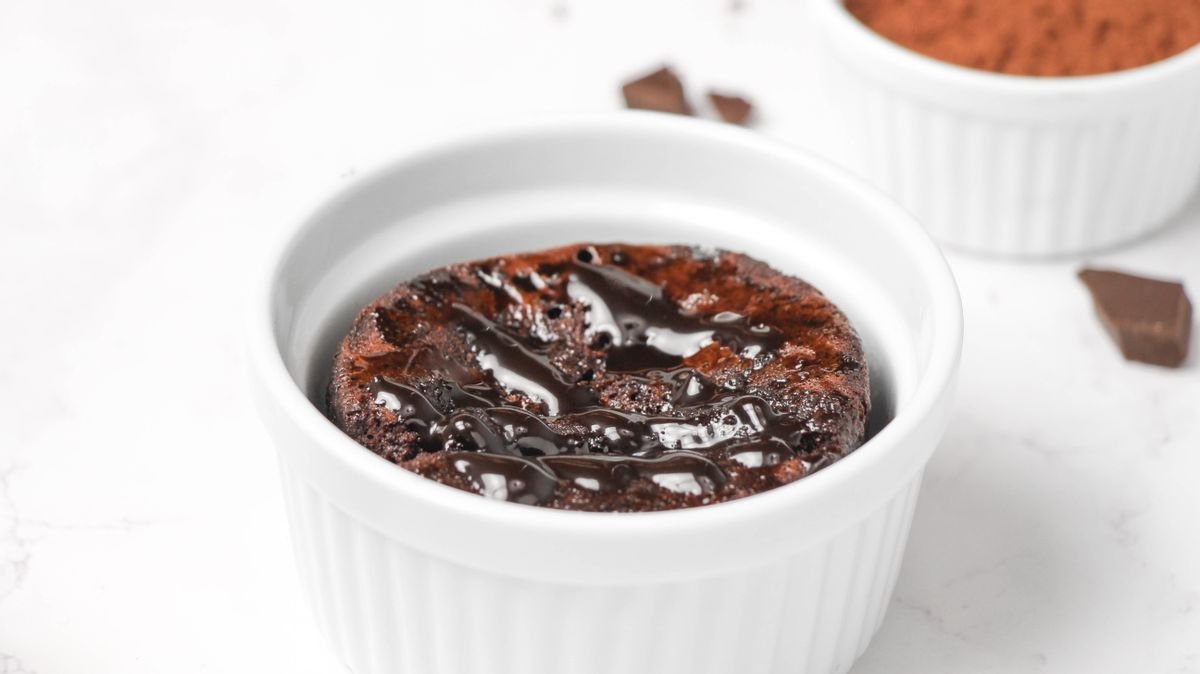 Keto Hot Fudge Brownie Mug Cake