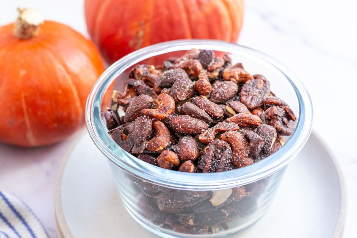 Keto Thanksgiving Pumpkin Spice Candied Nuts