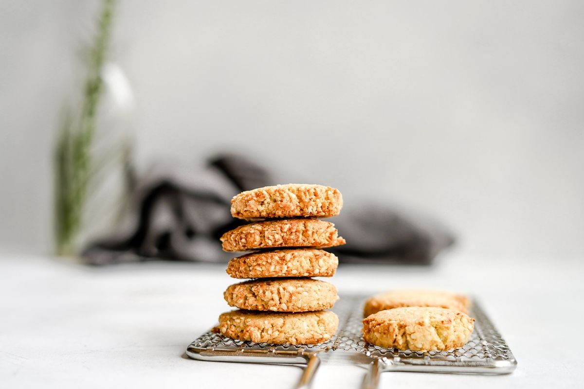 Keto Vegan Tahini Cookies
