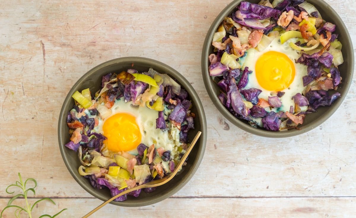 Low Carb Cabbage, Leek and Bacon Hash