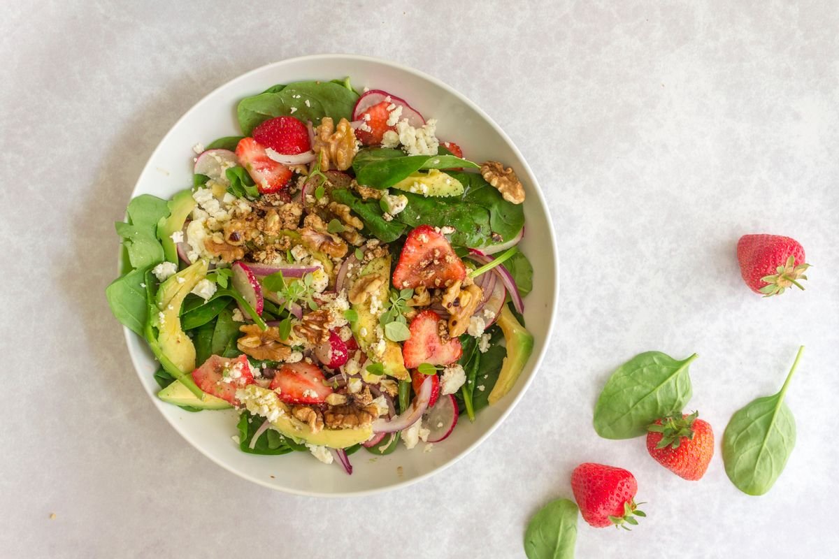 Low Carb Radish and Strawberry Salad